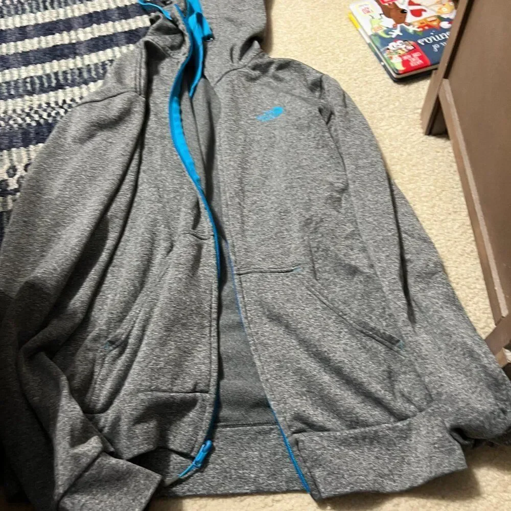 The Northface small‎ light weight jacket